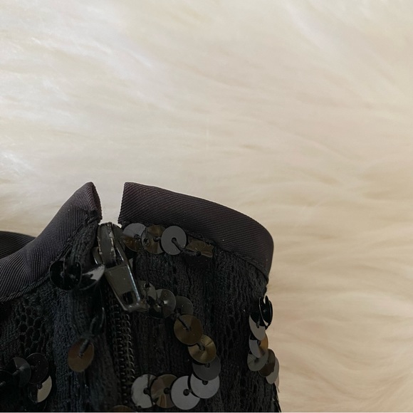 A La Carte California Vintage Sequin One Shoulder Dress - Picture 9 of 10